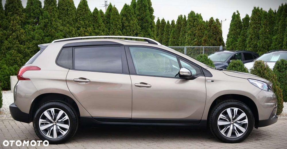 Peugeot 2008 - 10