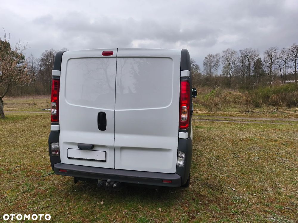Opel VIVARO - 13