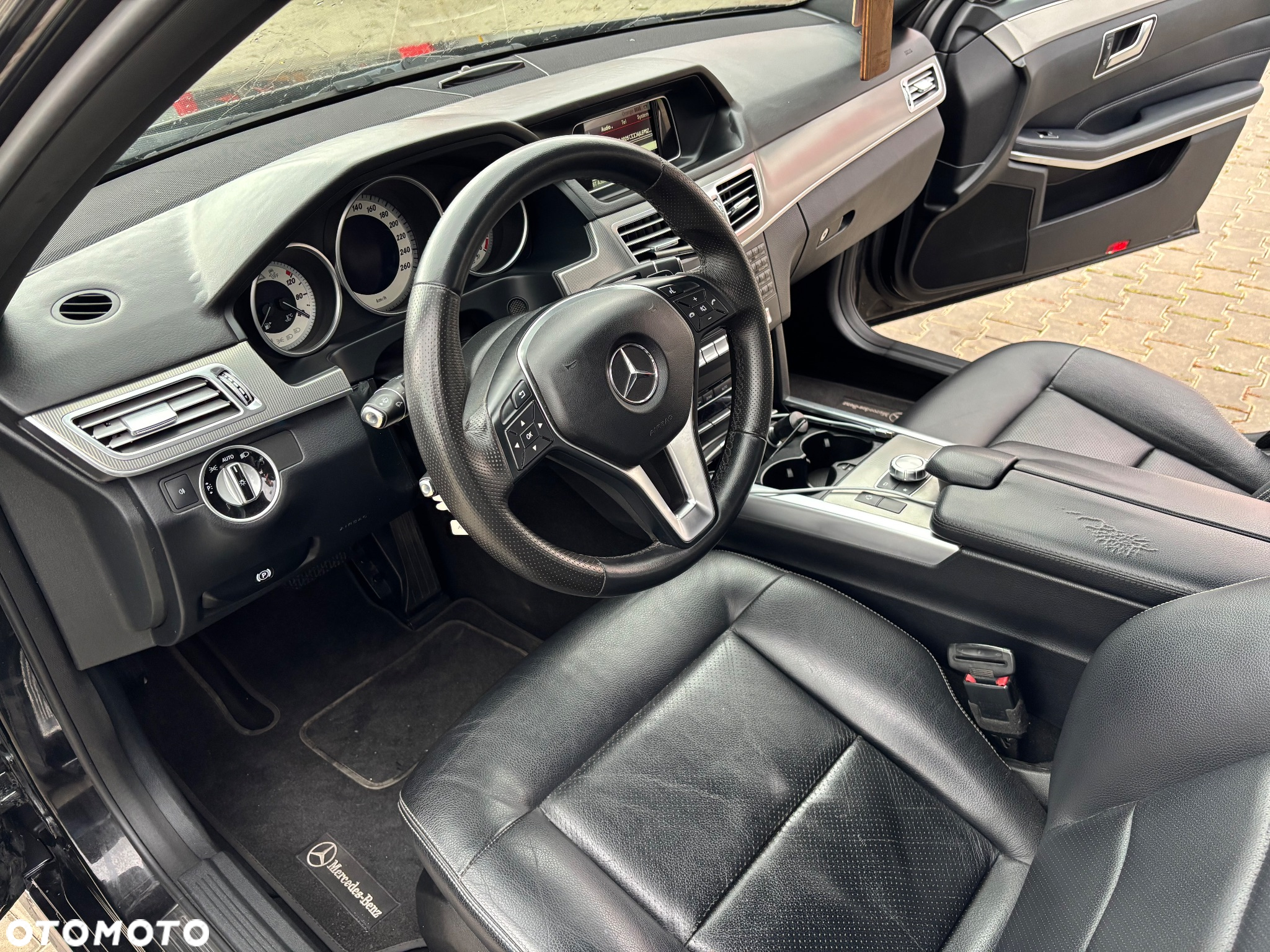 Mercedes-Benz Klasa E 200 BlueTEC 7G-TRONIC Avantgarde - 10