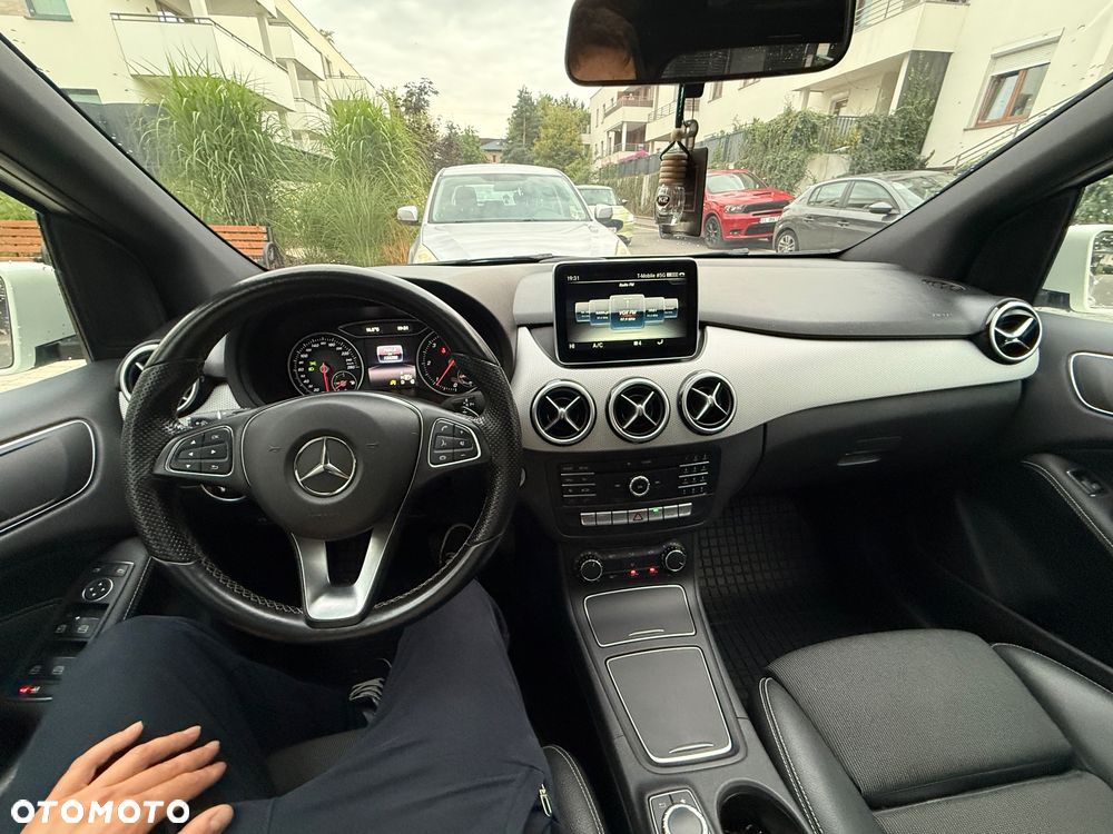 Mercedes-Benz Klasa B 180 (CDI) d 7G-DCT AMG Line - 18