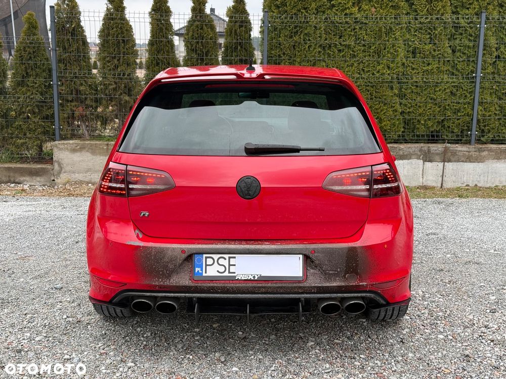 Volkswagen Golf - 8