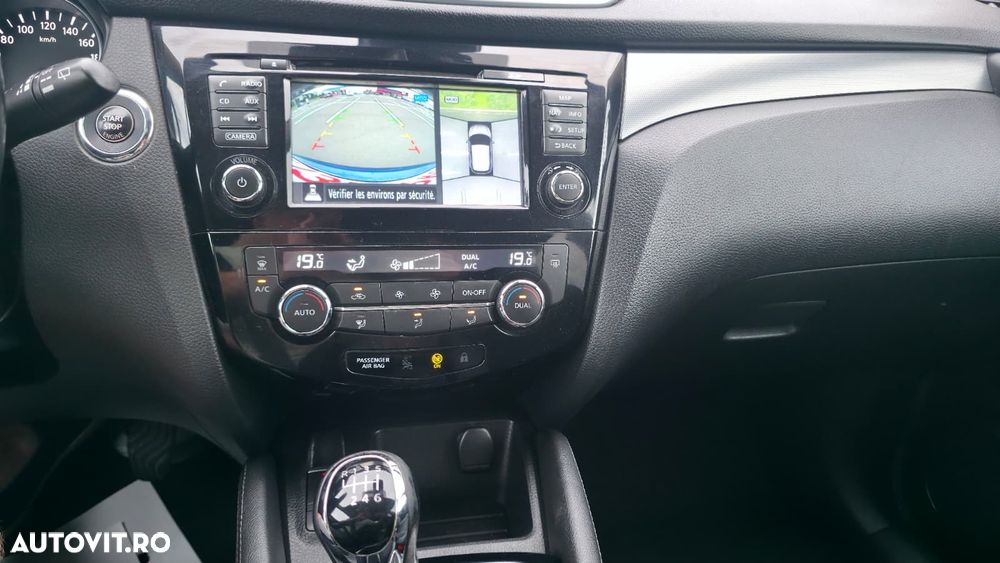 Nissan Qashqai 1.5 DCI N-Connecta - 13