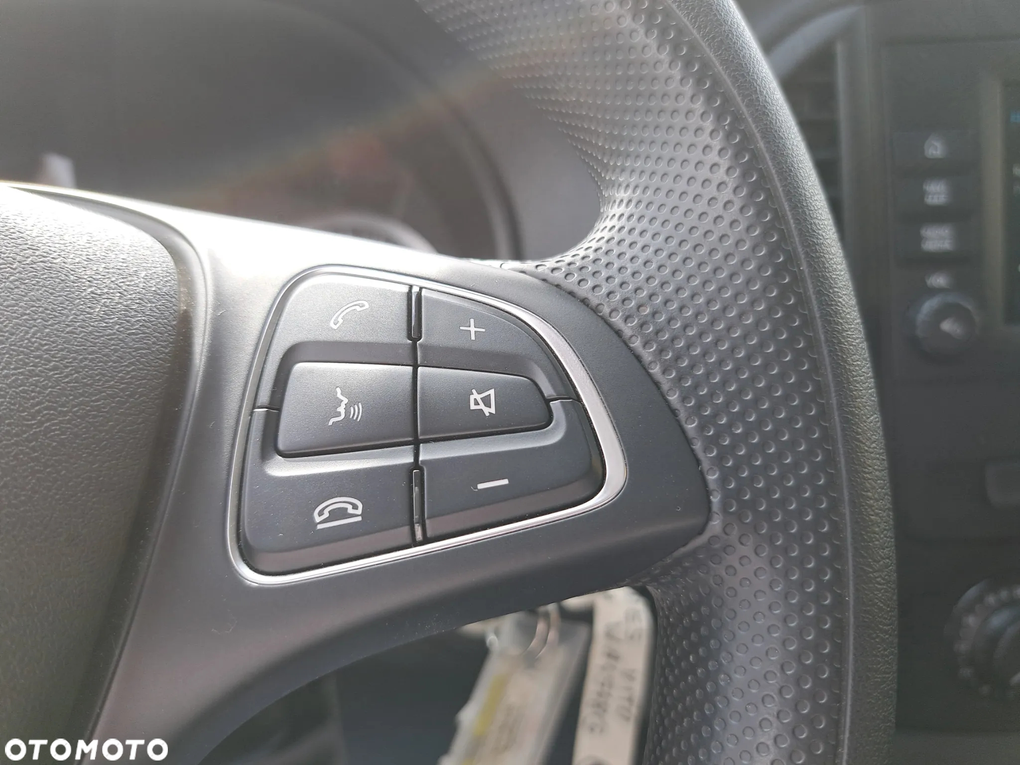 Mercedes-Benz Vito - 18