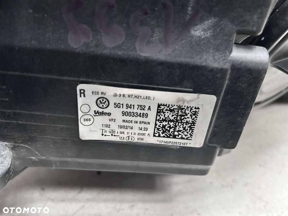 Reflektor prawy Volkswagen Golf 7 GTI - 6