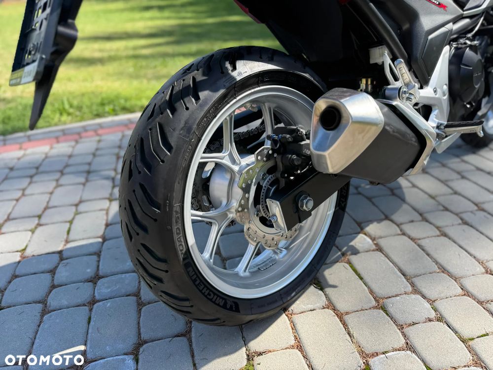 Honda NC - 17
