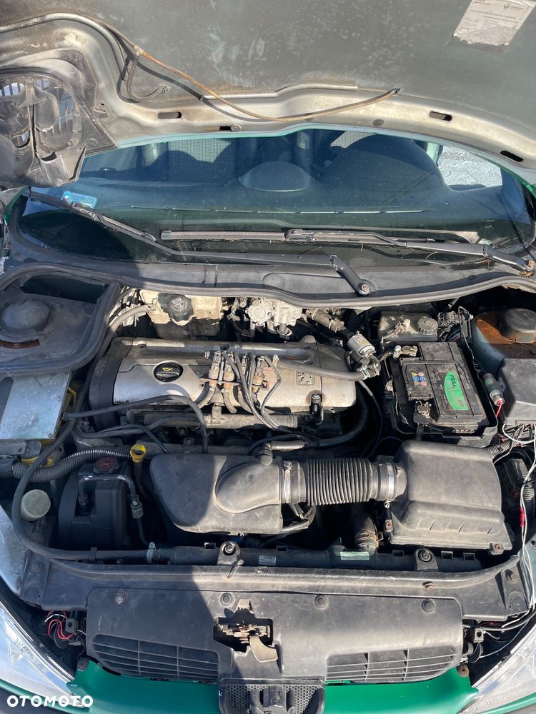 Peugeot 206 2.0 S16 - 16
