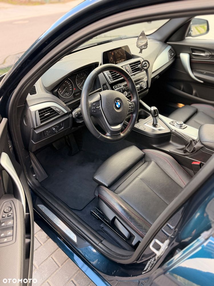 BMW Seria 1 116d Sport Line - 10