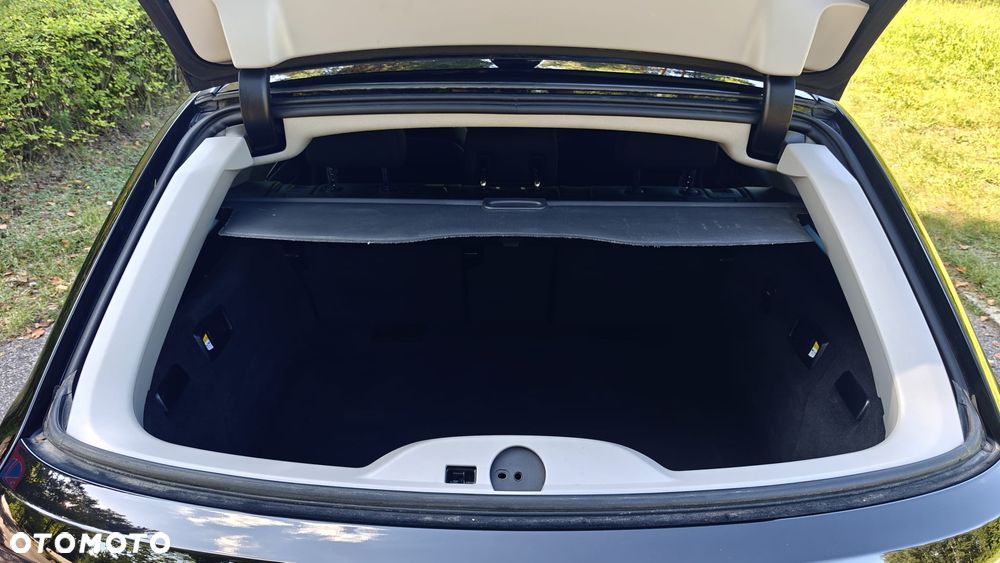 BMW Seria 5 520d Luxury Line - 13