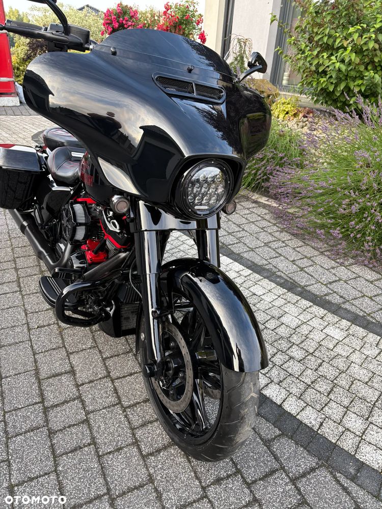 Harley-Davidson Touring Street Glide - 5