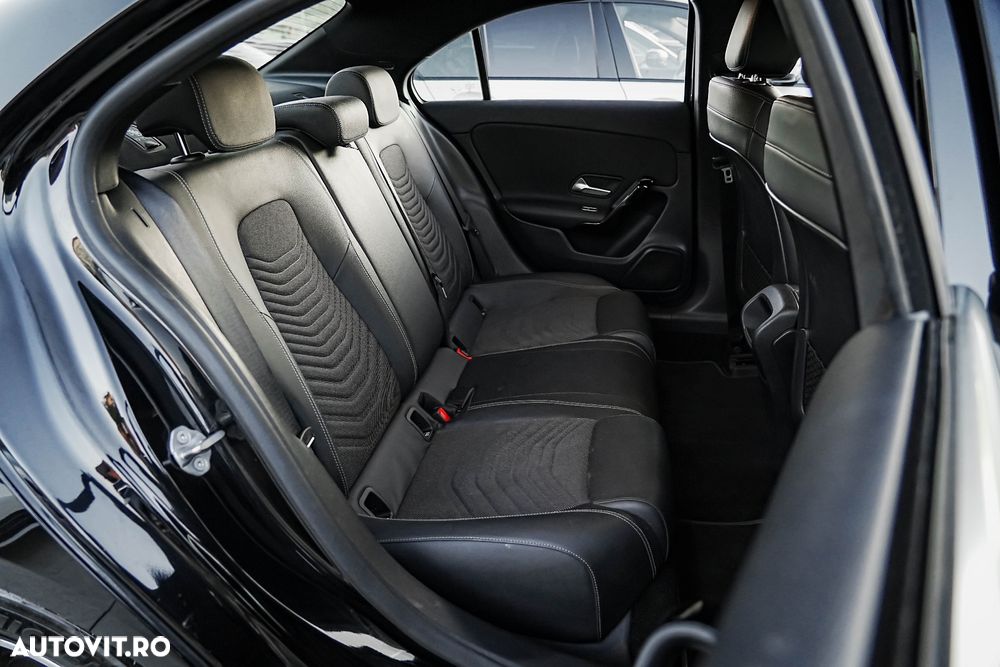 Mercedes-Benz A 200 7G-DCT Style - 20