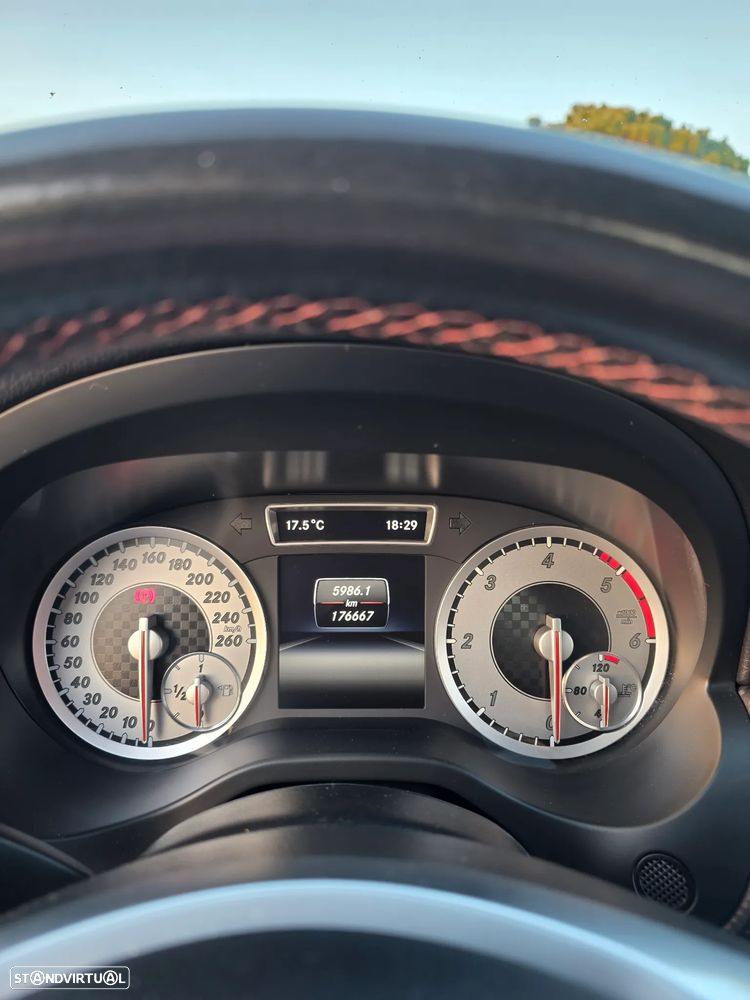 Mercedes-Benz A 180 CDI BE AMG Line - 10