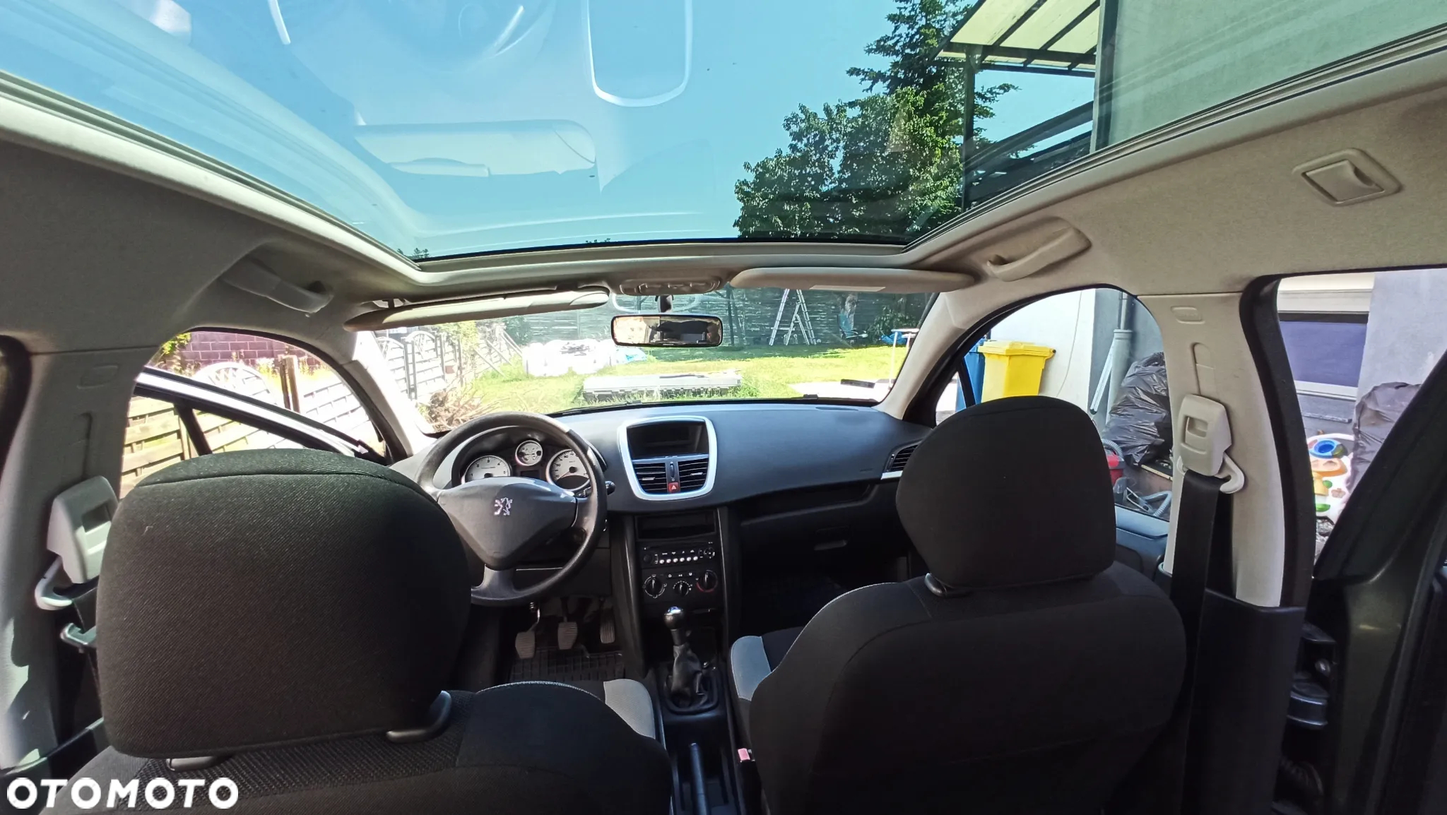 Peugeot 207 1.6 HDi Trendy - 3