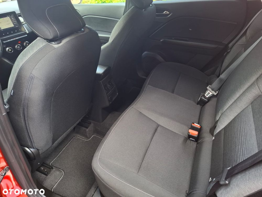 Renault Captur - 16