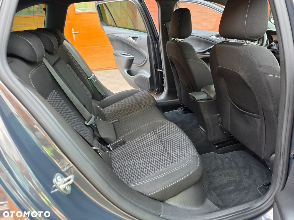 Opel Astra 1.4 Turbo Dynamic - 25