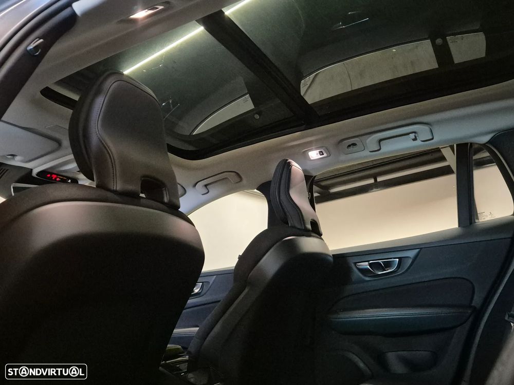 Volvo V60 2.0 T6 AWD TE Inscription Expression - 37