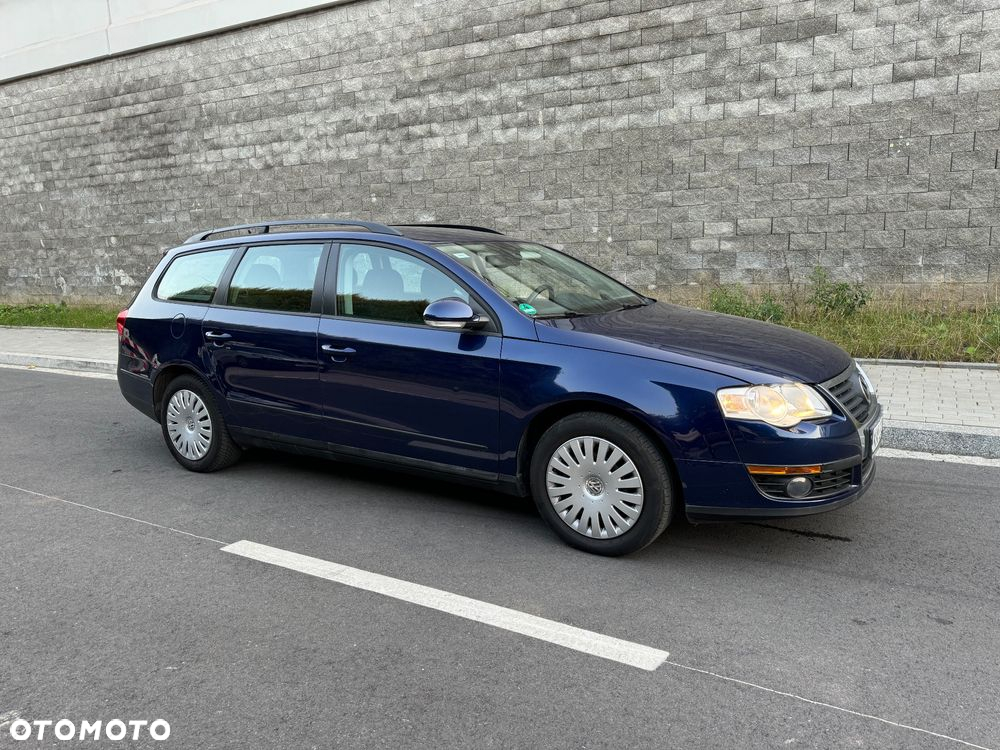 Volkswagen Passat - 15