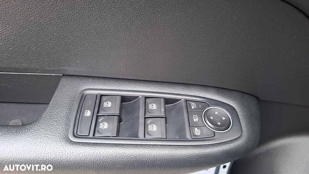 Renault Arkana E-TECH 145 Techno - 25