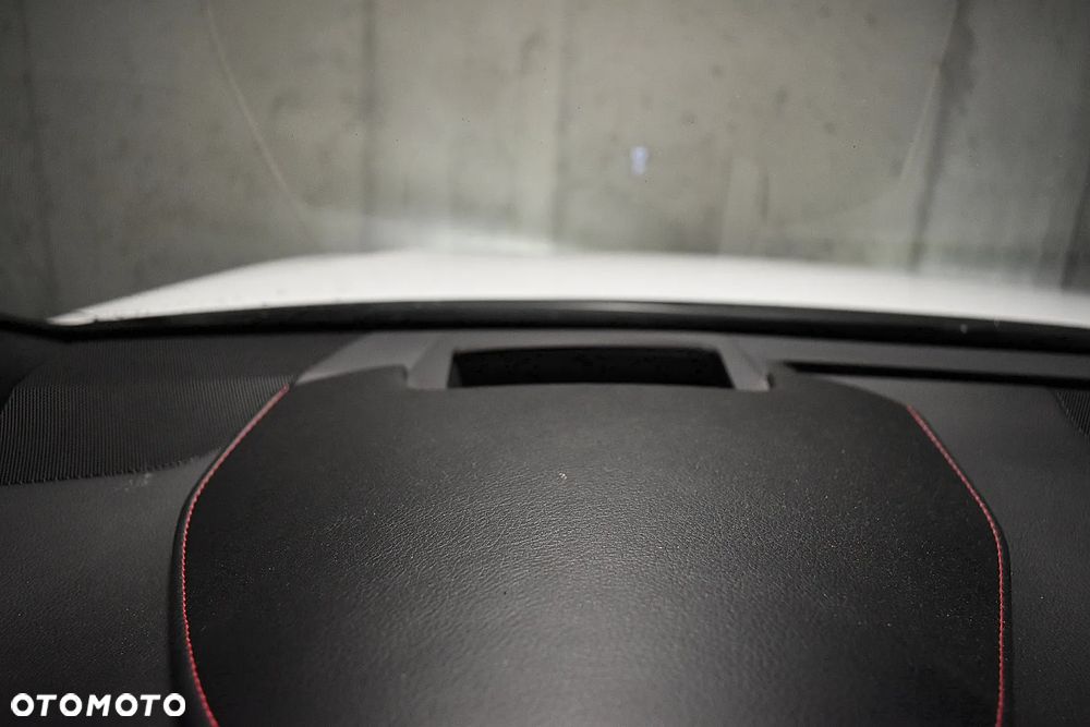 Lexus NX 300 AWD F SPORT - 18