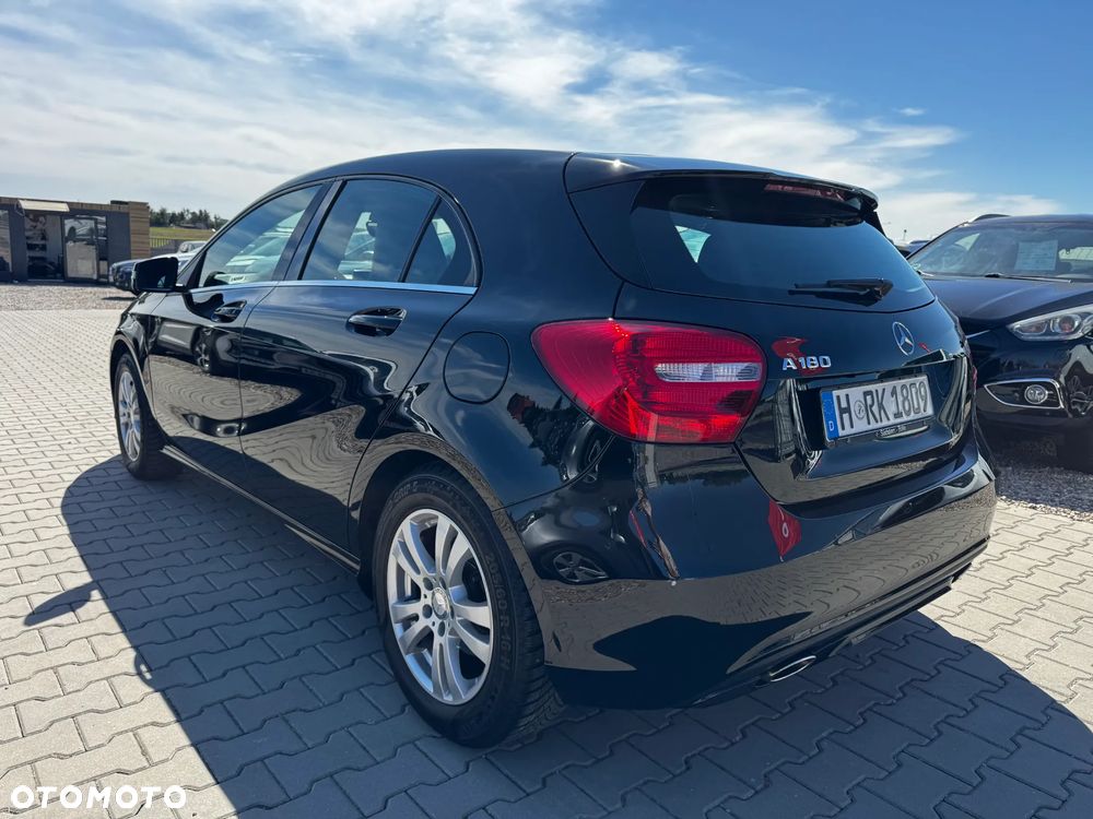 Mercedes-Benz Klasa A 180 (BlueEFFICIENCY) - 3