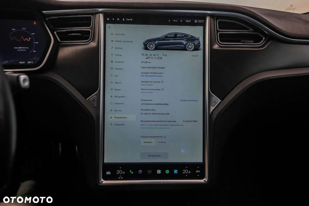 Tesla Model S D Performance - 23
