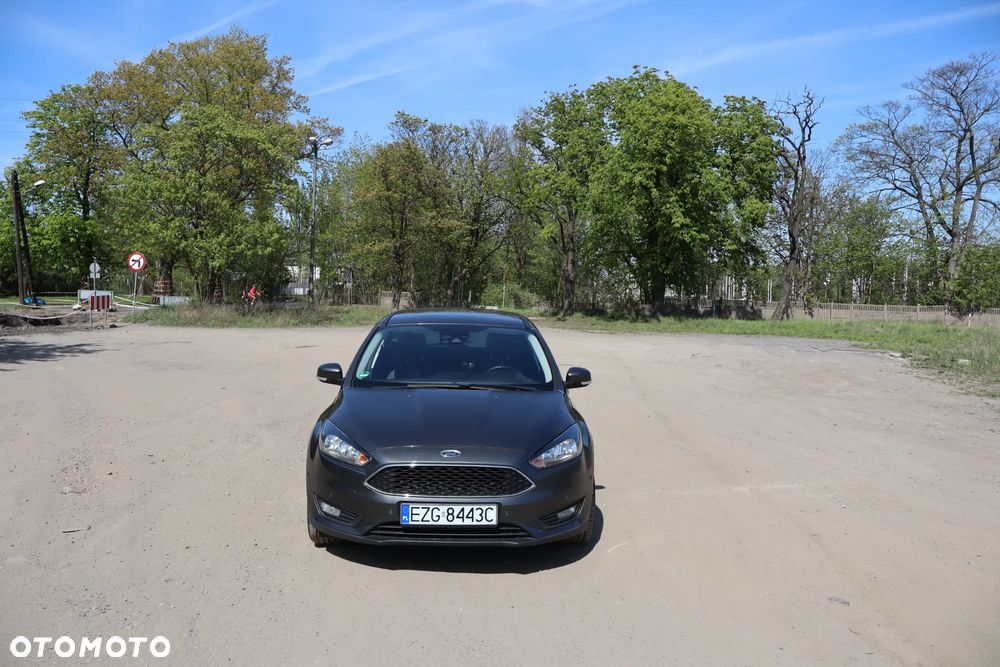 Ford Focus 1.5 TDCi Trend ECOnetic ASS - 4