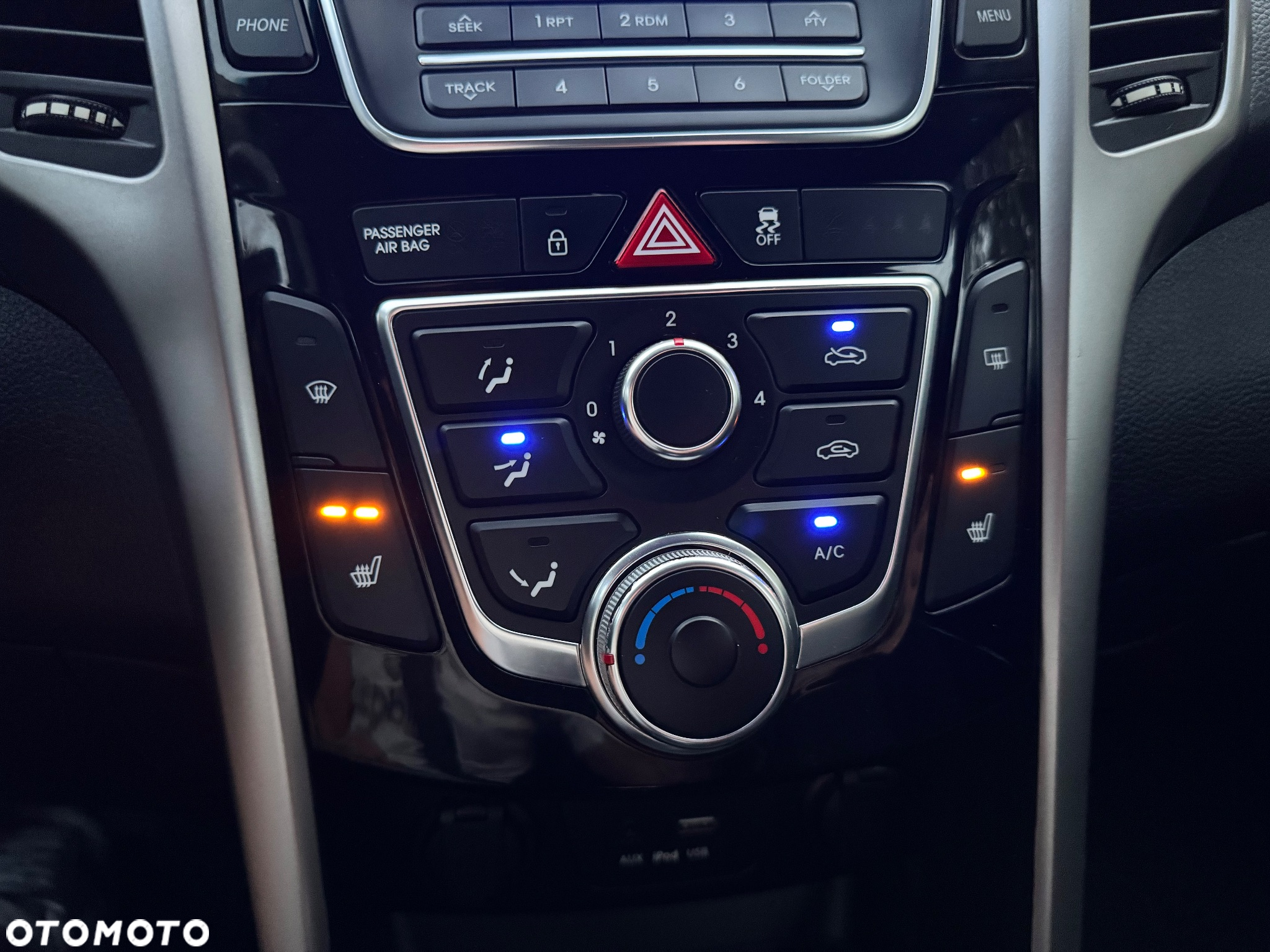 Hyundai i30 1.6 CRDi BlueDrive Comfort - 18