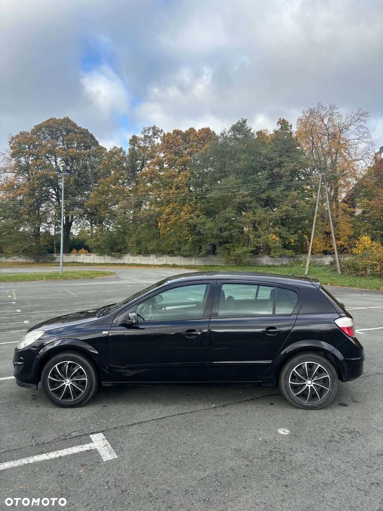 Opel Astra - 4