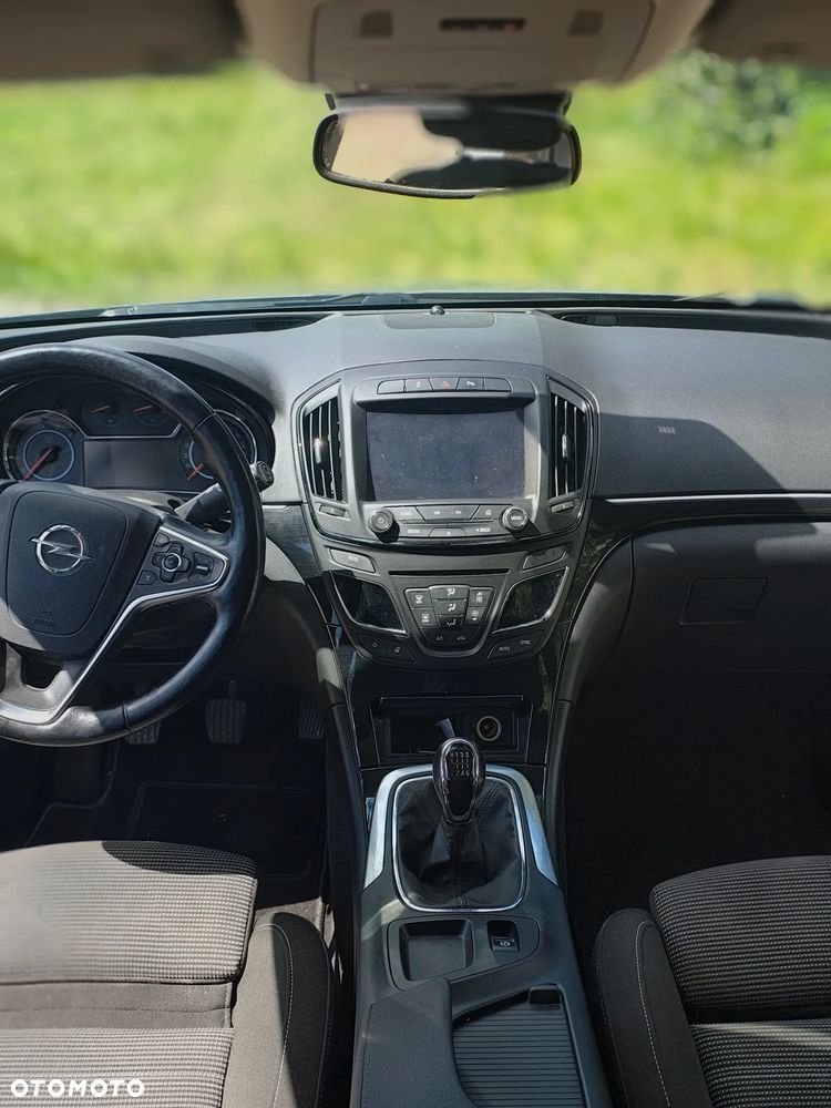 Opel Insignia - 16