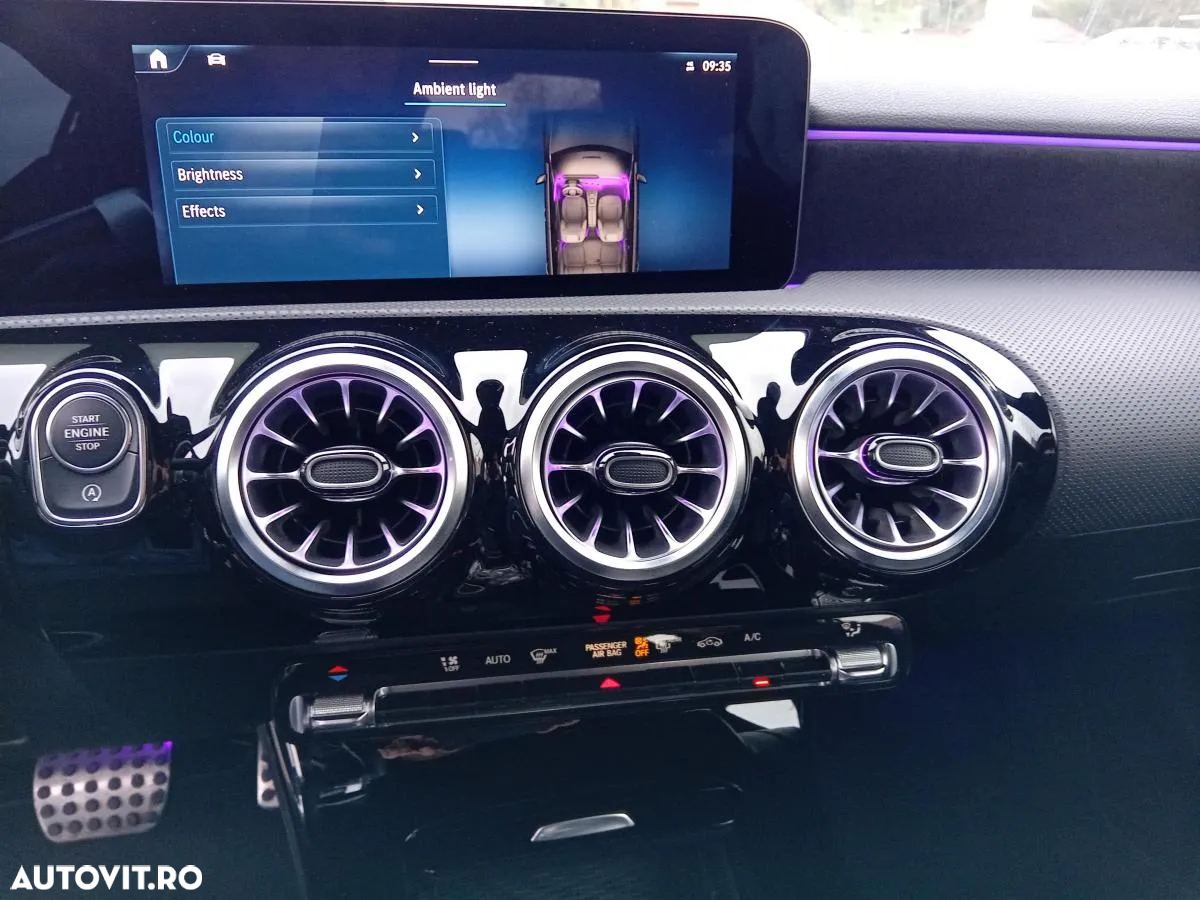 Mercedes-Benz A 220 4MATIC Aut. - 13