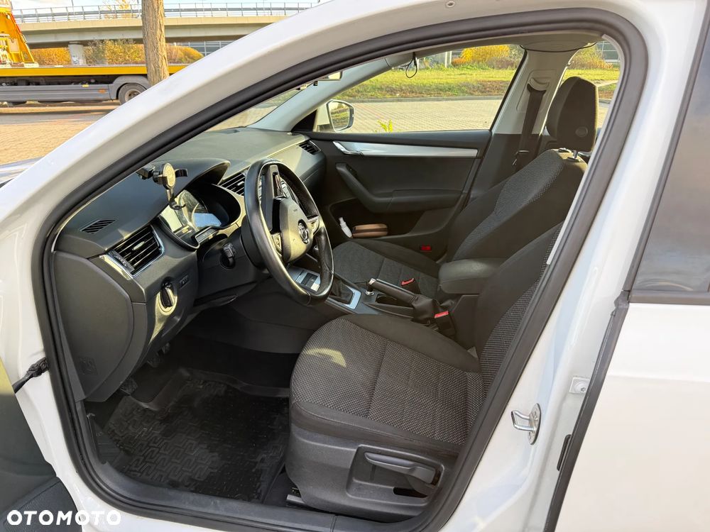 Skoda Octavia 1.4 TSI Ambition - 5