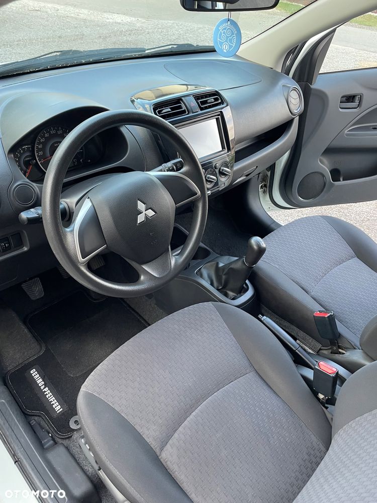 Mitsubishi Space Star 1.0 Inform - 11