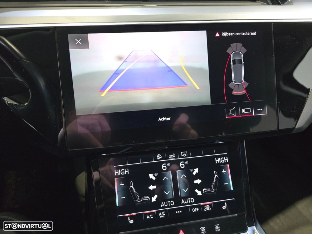 Audi e-tron 55 quattro Advanced - 10