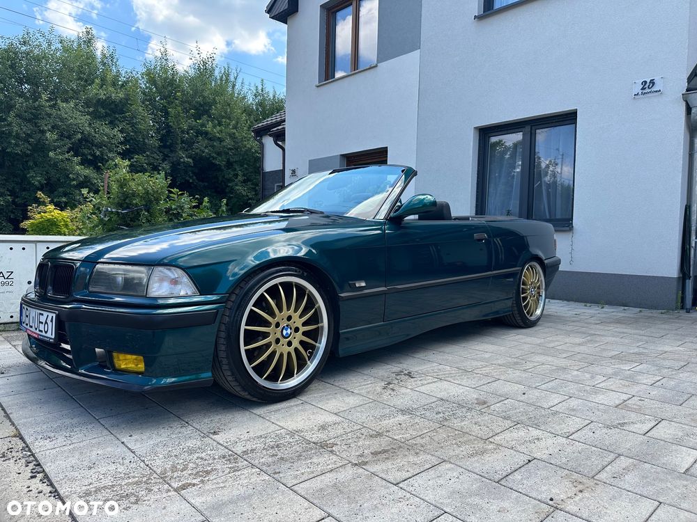 BMW Seria 3 318i - 1