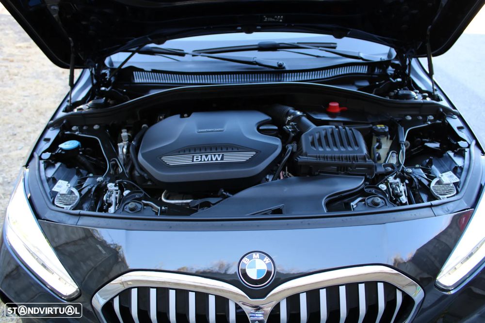 BMW 116 d Pack Desportivo M - 41