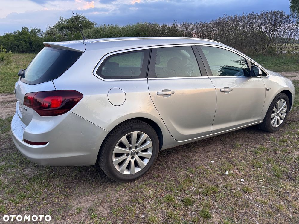 Opel Astra 1.7 CDTI DPF Design Edition - 3