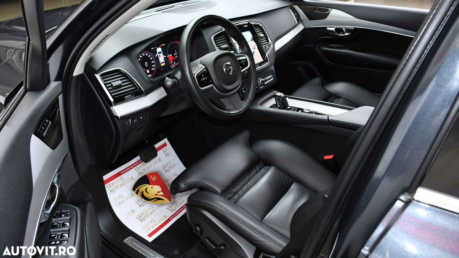 Volvo XC 90 T8 eAWD Momentum Pro - 8
