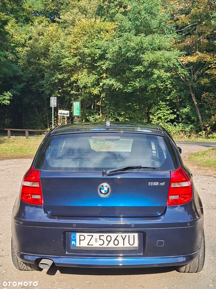 BMW Seria 1 - 20