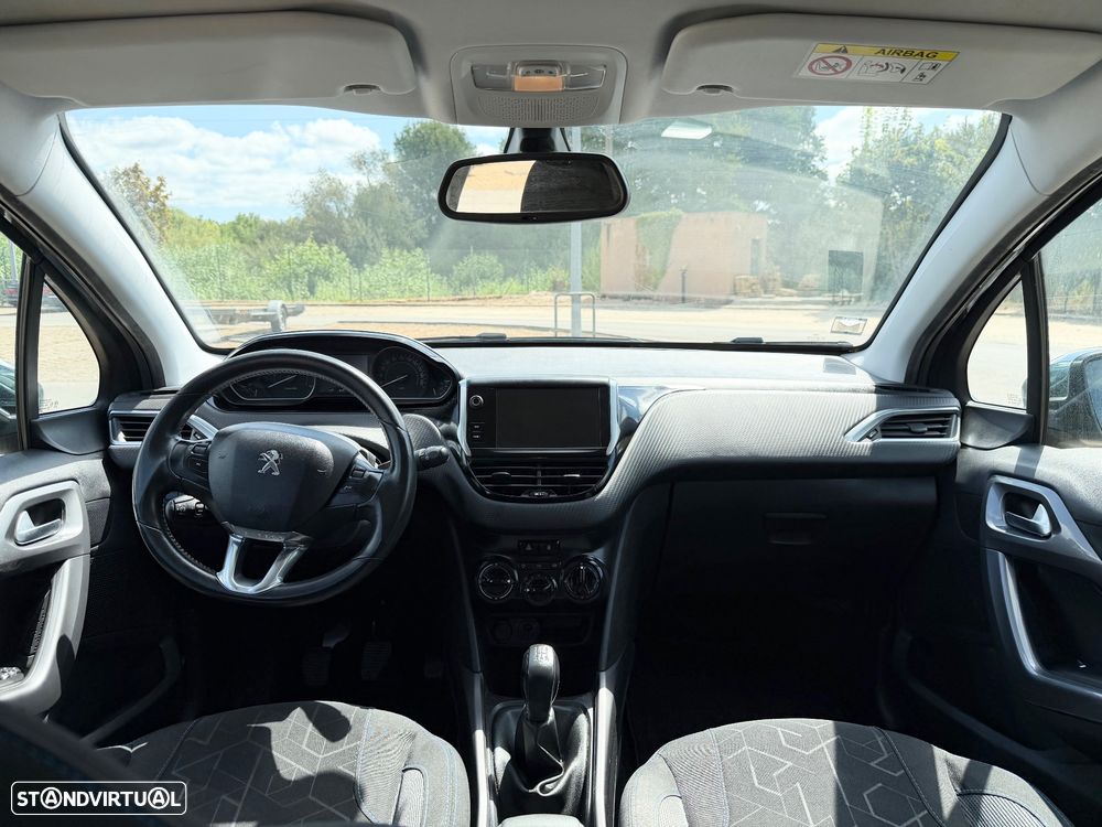 Peugeot 2008 1.2 PureTech Style - 16