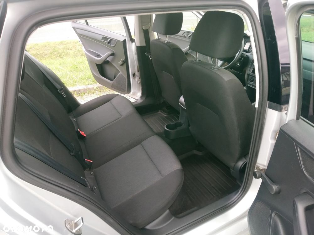 Skoda RAPID 1.6 TDI DPF Active - 11