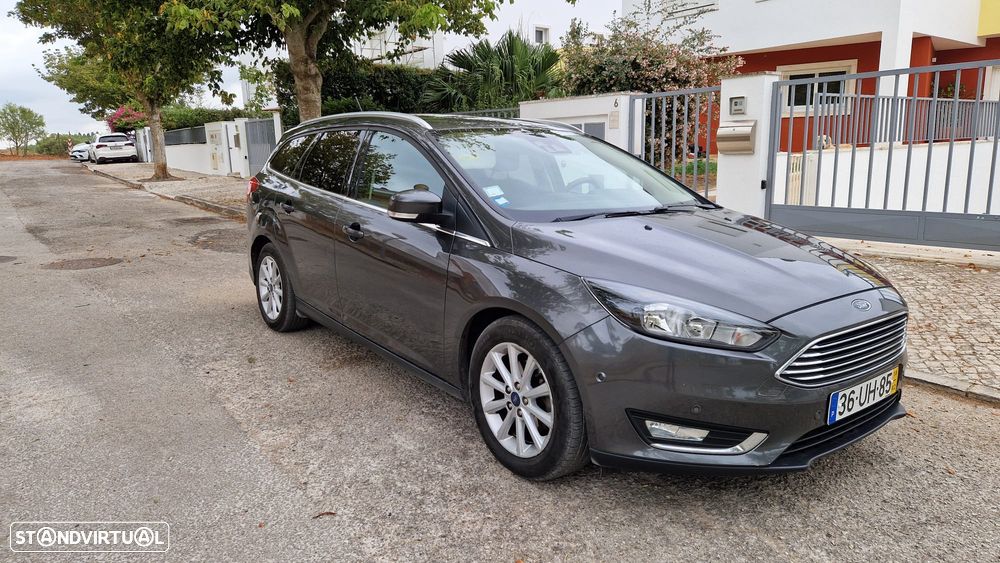 Ford Focus 1.5 TDCi Titanium - 2
