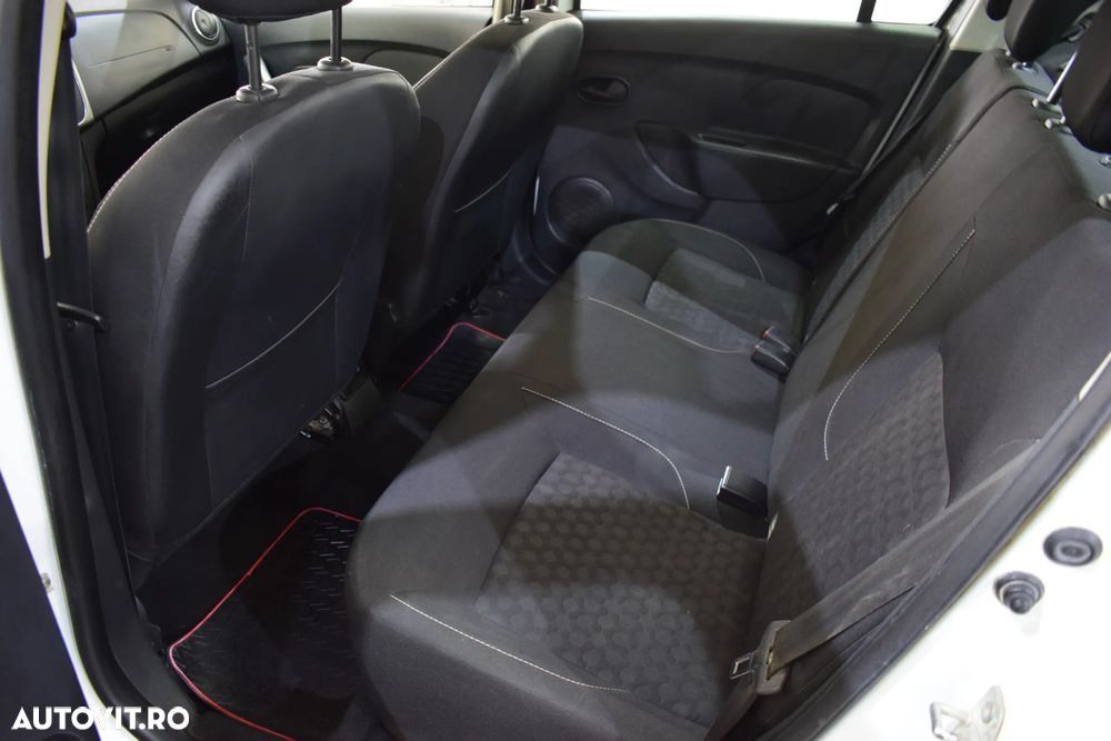 Dacia Logan 1.2 73 CP Laureate - 12