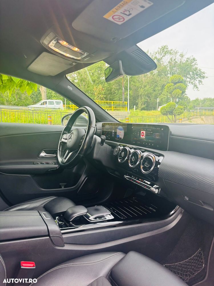 Mercedes-Benz A 180 d 7G-DCT Progressive - 12