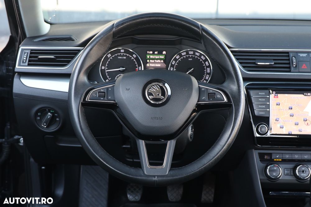 Skoda Superb 2.0 TDI Active - 30