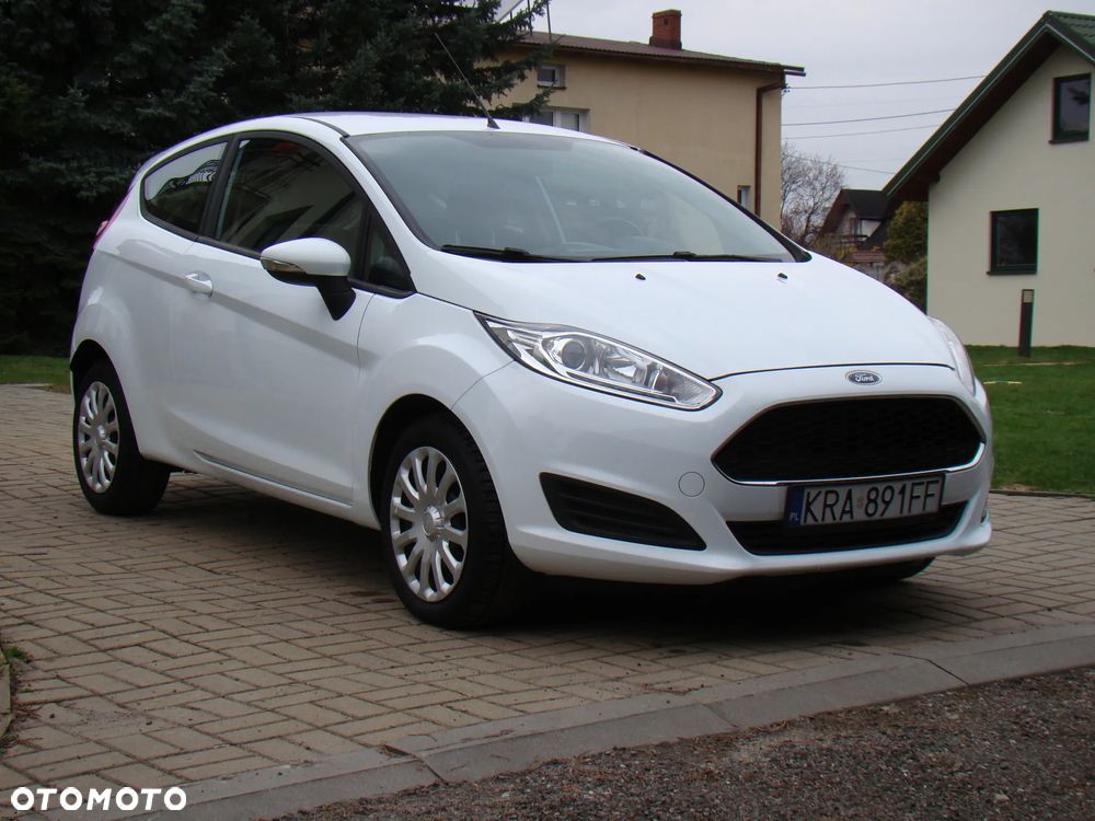 Ford Fiesta 1.25 Trend Edition - 14