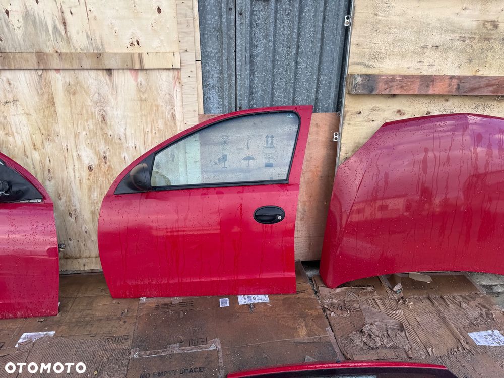 Opel Corsa c czerwone bordowe drzwi przednie przód prawe lewe maska lampy przód przednie lampy tył tylnie maska błotnik prawy lewe lampy tył belka przód - 7