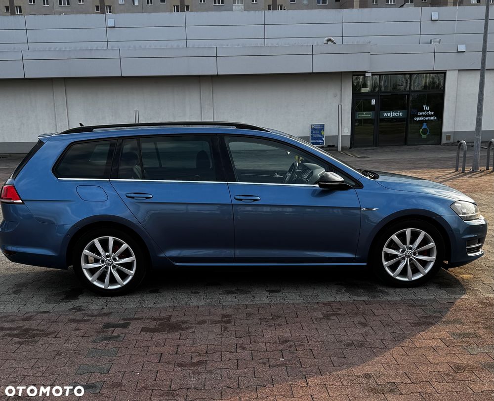 Volkswagen Golf Variant - 1