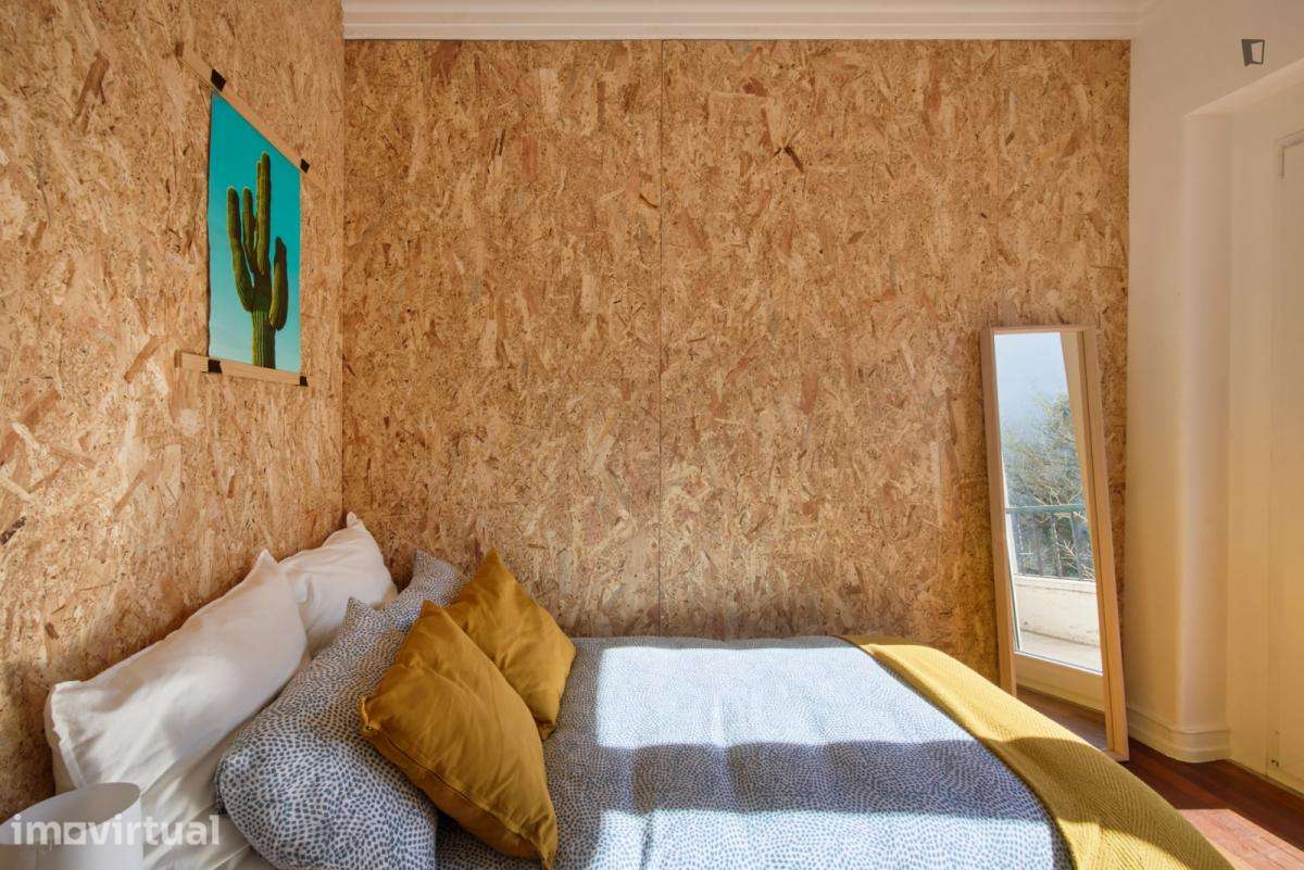 Quarto - localizado em Roma-Areeiro Lisbon - Grande imagem: 2/19