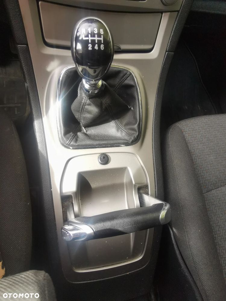 Ford Galaxy 2.0 TDCi Ghia - 8