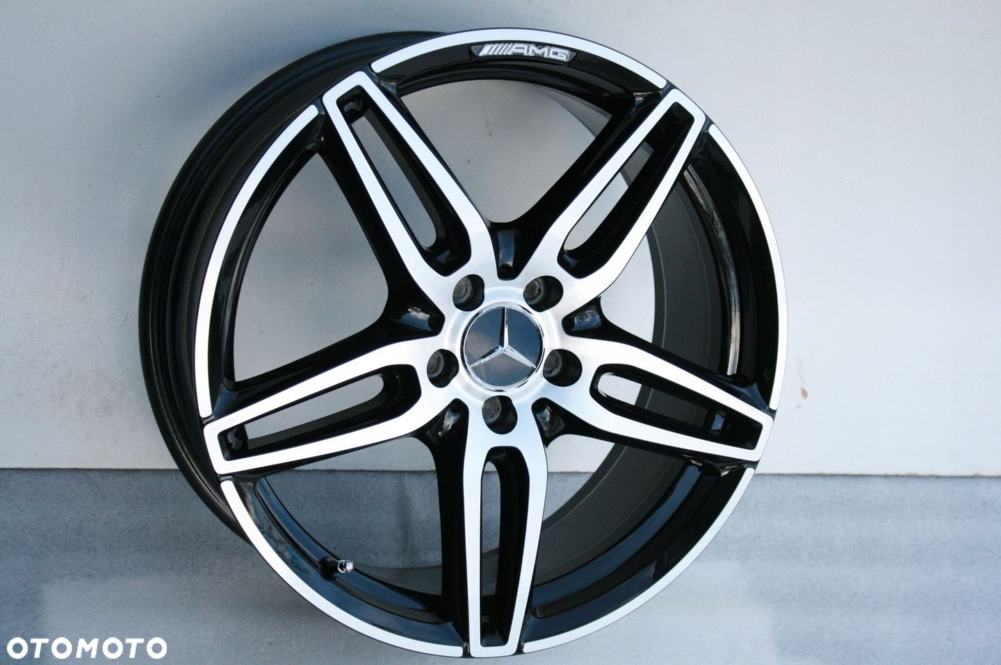 18 ORYGINALNE MERCEDES AMG A CLA B C GLA GLB V VITO tel. 503 325 350 - 5