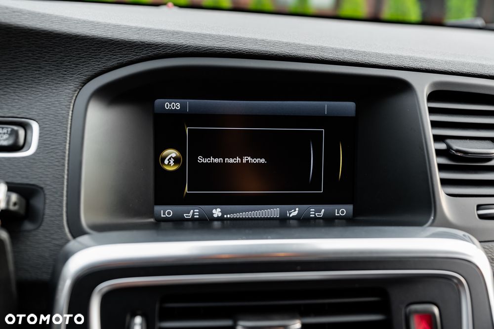 Volvo V60 T6 AWD R-Design - 31